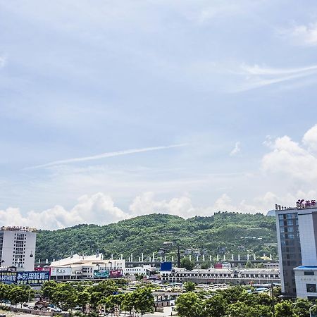 Zhangjiajie Yijiaqin Hotel المظهر الخارجي الصورة